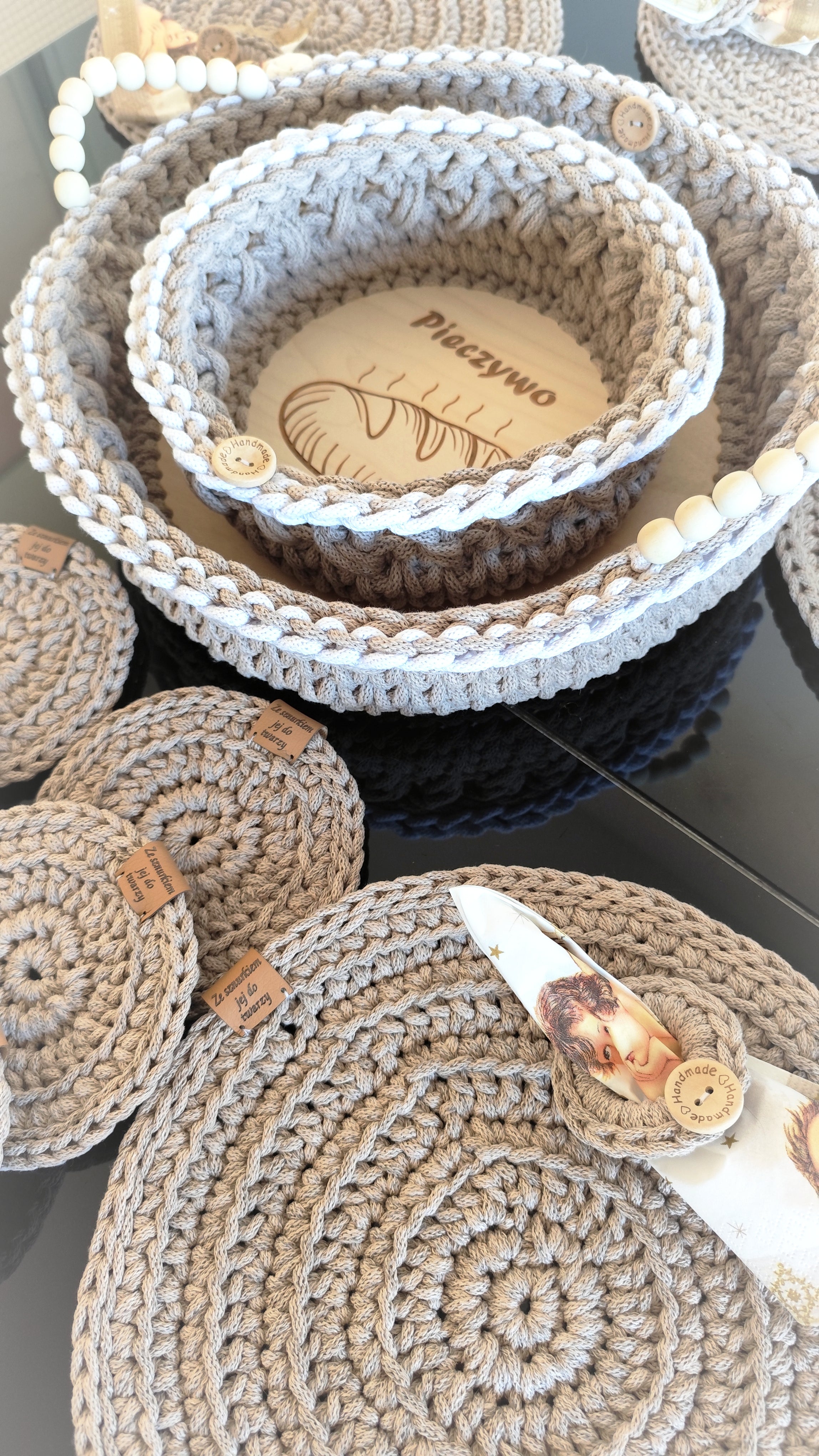 Zestaw podkładek z koszykami