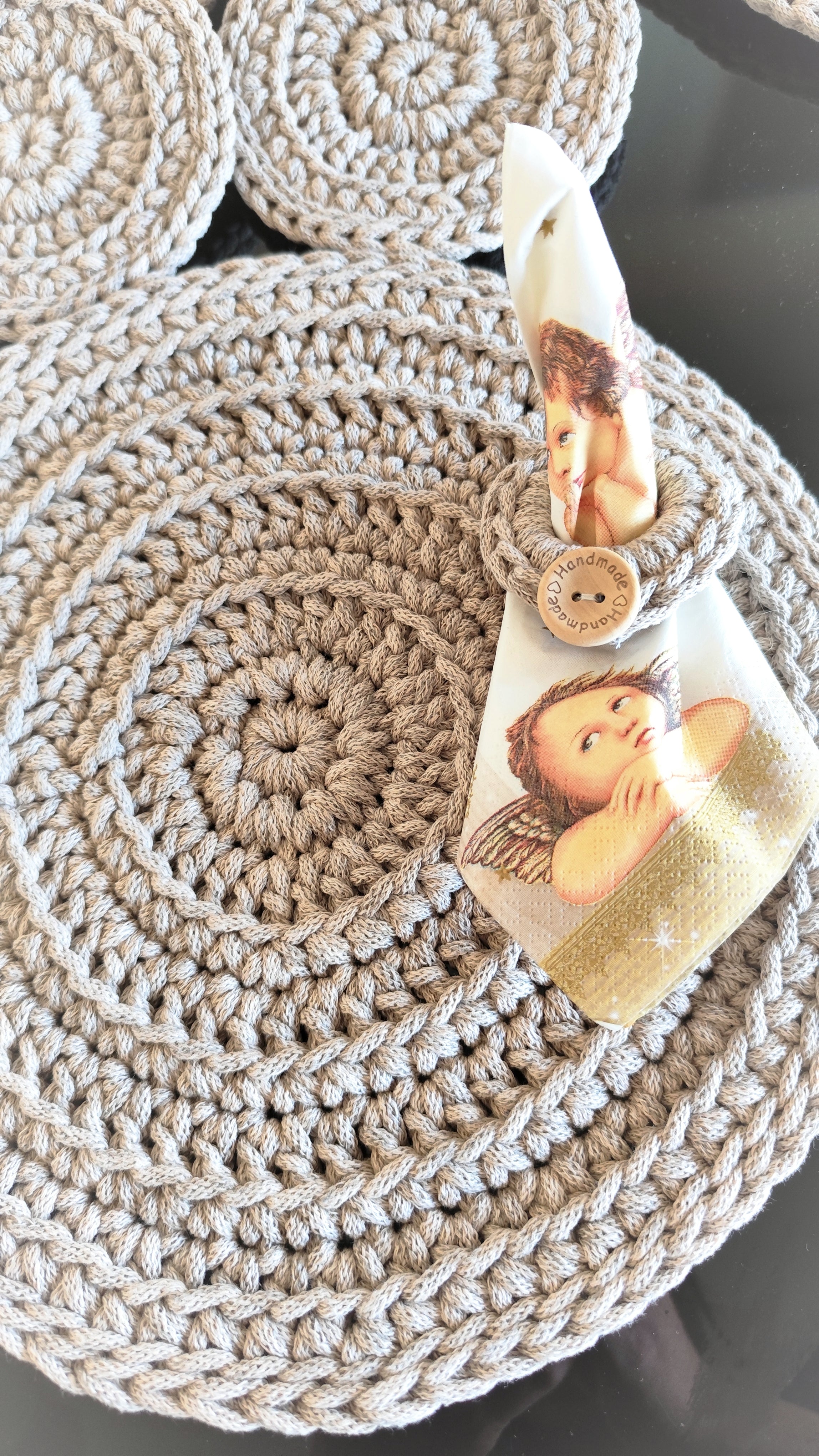 Zestaw podkładek z koszykami